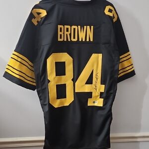 Pittsburgh Steelers Antonio Brown Signed And Authenticated Jersey Size XL